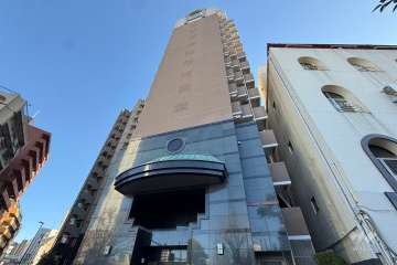 パレステュディオ池袋駅前の外観（北西側から）