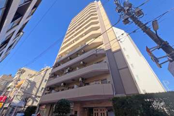 センチュリー巣鴨の外観（南東側から）
