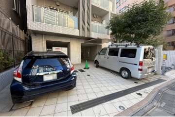 敷地内駐車場（屋外平面式）