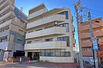 コスモ東長崎の外観（北東側から）