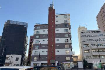 パラスト池袋外観（西側から）