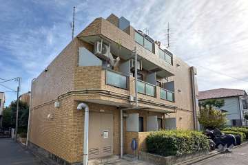 ライオンズマンション椎名町の外観（北西側から）