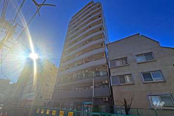 イーグル巣鴨の外観（北側から）