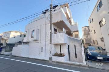 セントヒルズ椎名町の外観（北西側から）