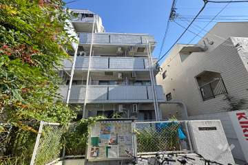 トップ南大塚第3の外観（南西側から）