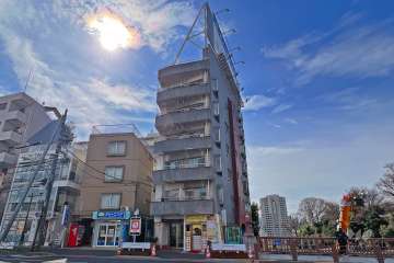 ノアーズマンション目白台の外観（北側から）