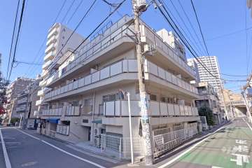 第2大塚コーポビアネーズの外観（南東側から）