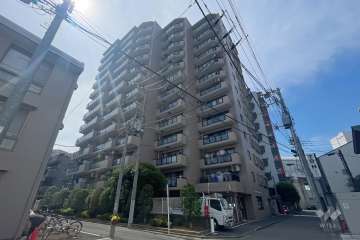 ライオンズマンション西巣鴨の外観（南東側から）