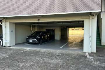 敷地内駐車場（屋内平面式）