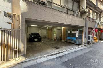 敷地内駐車場（屋内平面式）