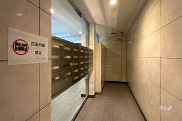 宅配ボックスと共用ポスト