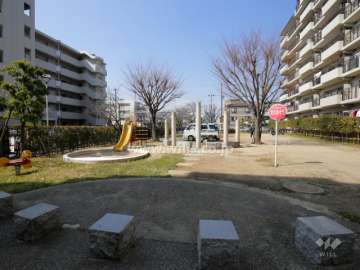 敷地内の公園