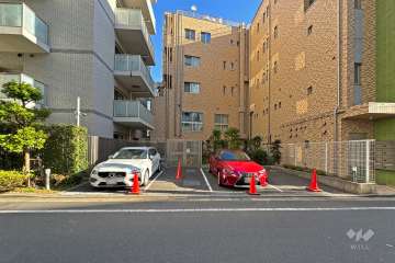 敷地内駐車場（屋外平面式）