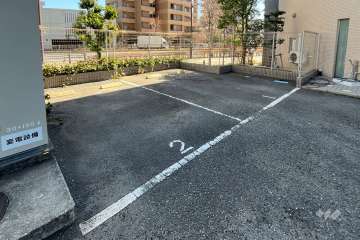 敷地内駐車場(屋外平面式)