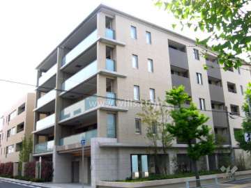 ウェリス上甲子園西棟の外観（北東から）