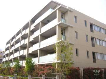 ウェリス上甲子園西棟の外観（南東から）