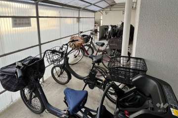 駐輪場（屋根あり）