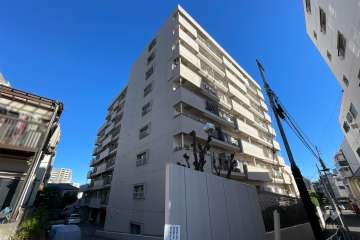 コープ野村大塚の外観（南西側から）
