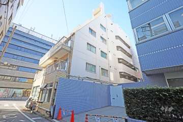 グレイス高田馬場の外観（南東側から）