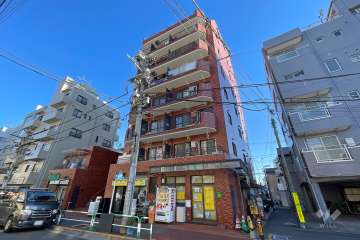 モナークマンション池袋の外観（北西側から）　