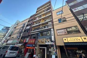 メゾン大塚の外観（北側から）