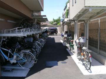 駐輪場
