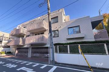 パークハイム駒込の外観（南西側から）