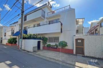テラスハウスヴィップ東長崎の外観（北東側から）