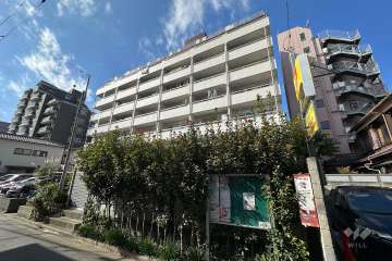 旭ヶ丘マンション（豊島区）の外観（東側から）