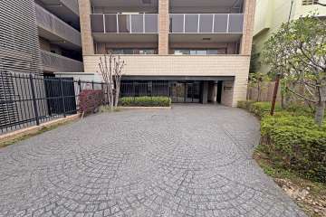 エントランスアプローチ