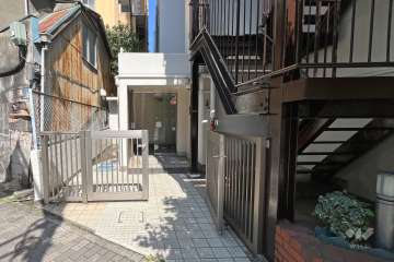 エントランスアプローチ