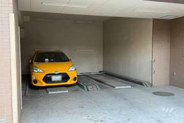 敷地内駐車場（屋内機械式）