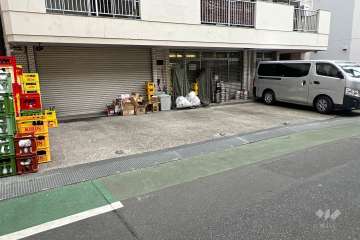 敷地内駐車場（屋外平面式）