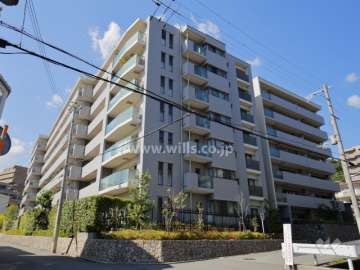 エスリード苦楽園老松町の外観（南東側から）