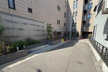 エントランスアプローチ