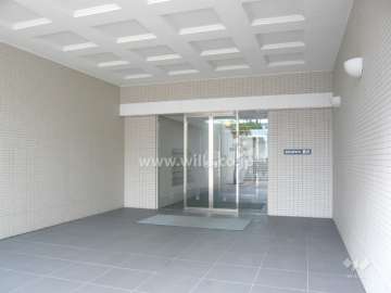 エントランス前