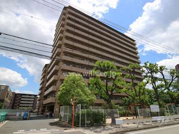 ルネ門戸東西棟の外観（北西側から）