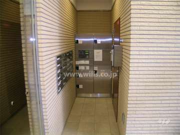 宅配ボックスと共用ポスト