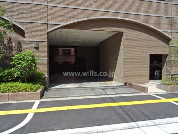 駐車場の出入り口