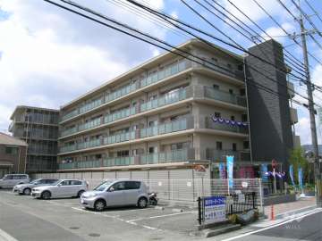 アクシアス宝塚小林の外観（北東側から）