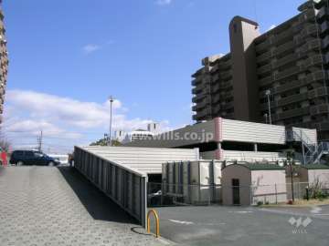 駐車場入口
