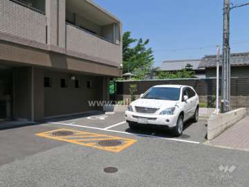 来客用駐車場