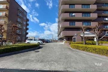 駐車場の出入口