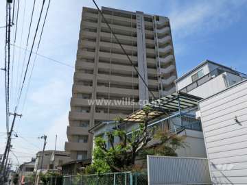 アリスト茨木ソファレの外観（南東側から）