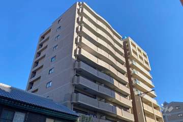 アンビエント茨木元町の外観(南西側から)