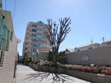 エクセラージュ茨木南の外観(北側から)