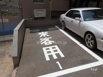 来客用駐車場