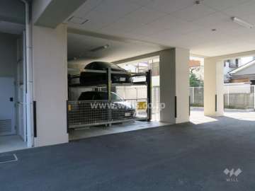 敷地内駐車場（屋内機械式）