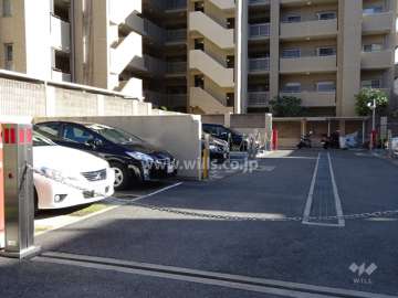 敷地内駐車場（屋外機械式）