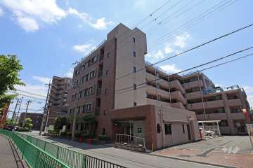 ステイツ茨木・奈良町アネックスの外観（北西側から）